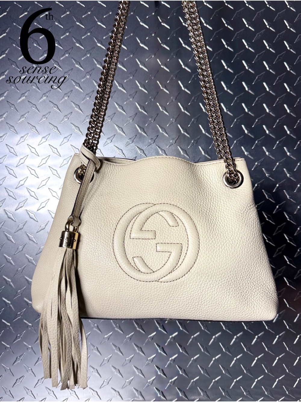 Gucci Soho Mini Tassel Chain Tote in Cream